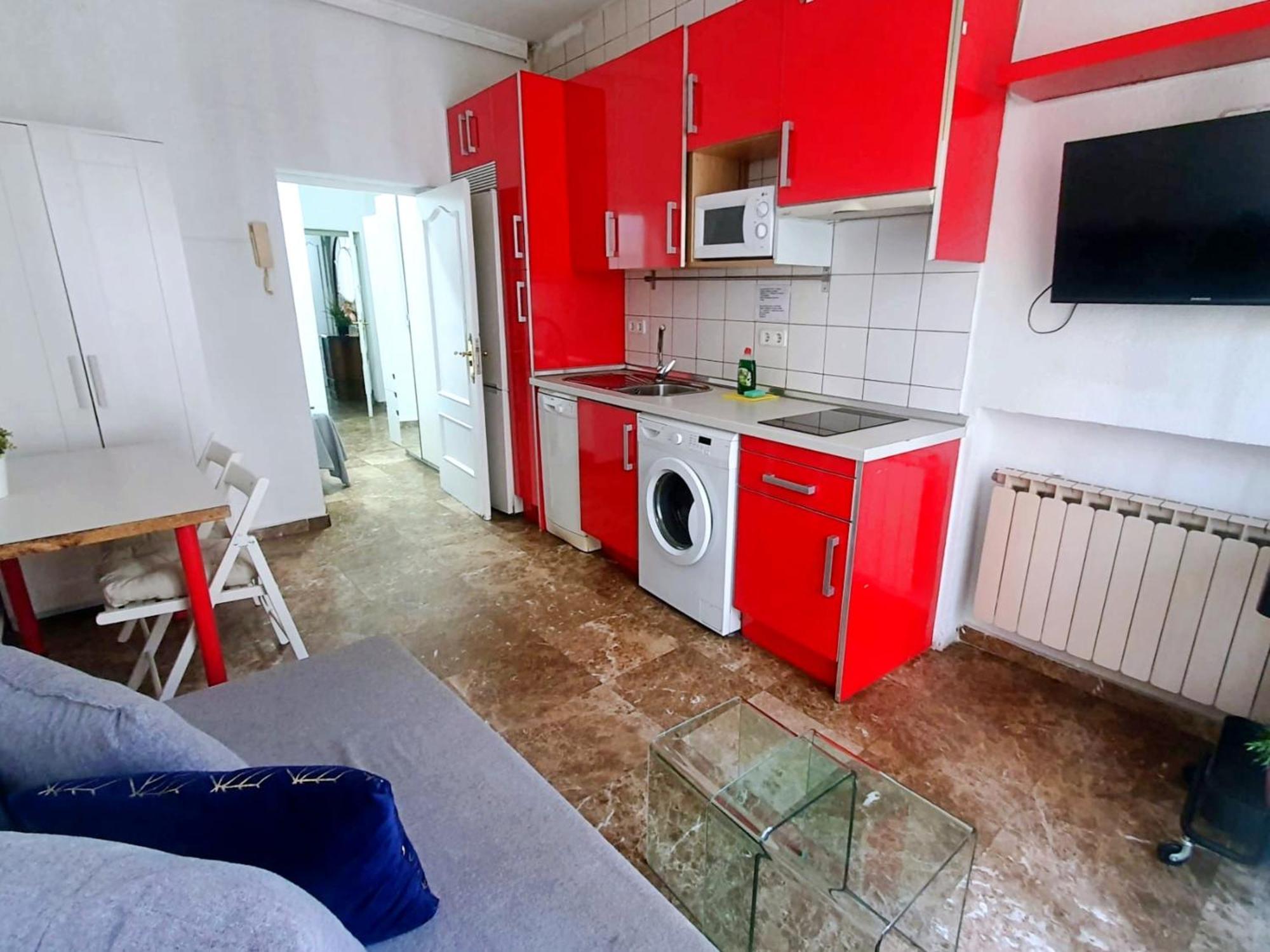 Apartamentos Econostay Fuencarral Madryt Zewnętrze zdjęcie
